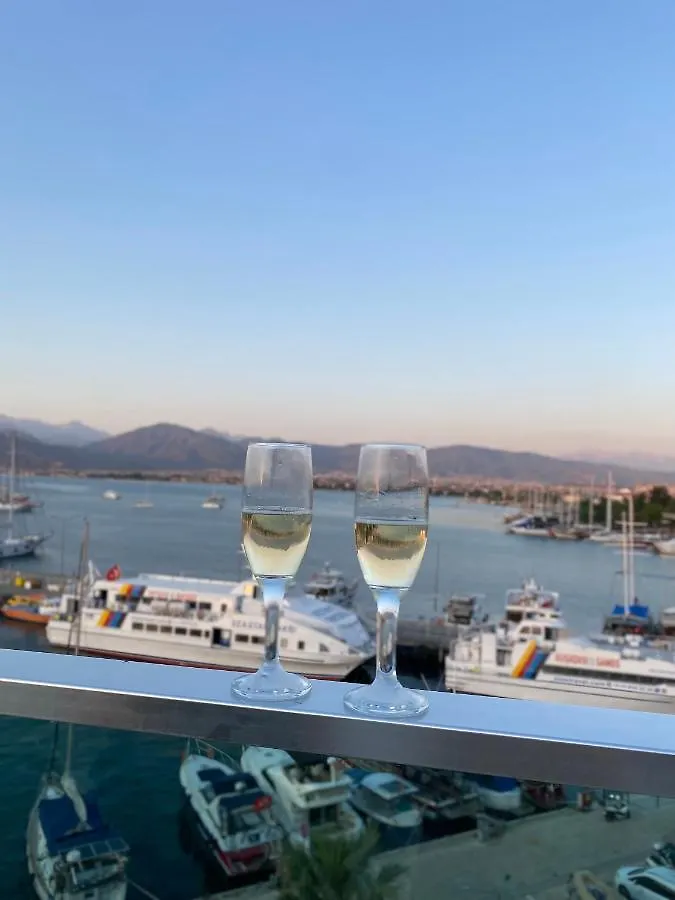 Exclusive Terrace Suite At Marina Fethiye